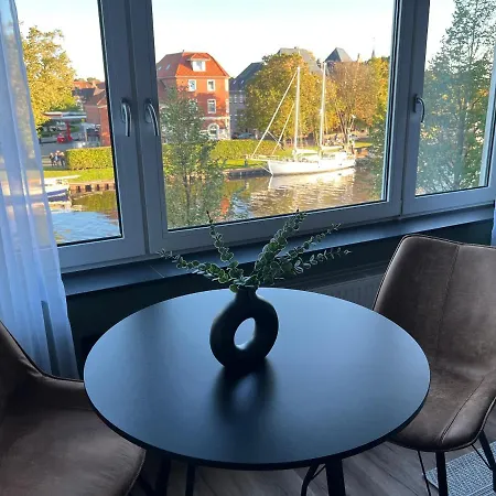 Gemuetliches Studio Im Stadtkern Mit Kanalblick Emden Exterior photo