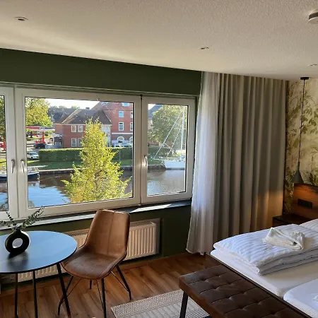Gemuetliches Studio Im Stadtkern Mit Kanalblick Emden Exterior photo