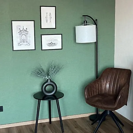 Gemuetliches Studio Im Stadtkern Mit Kanalblick Emden Exterior photo